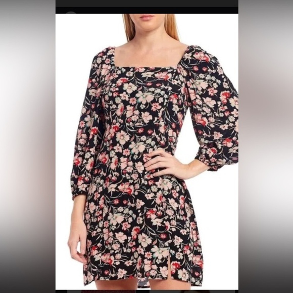 Sanctuary Cilia Black and Pink Floral Long Sleeve cinch side zip up rayon Dress